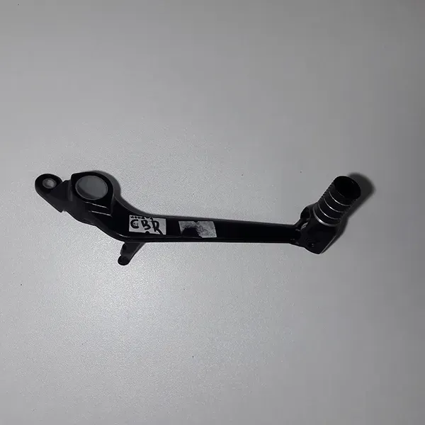 Лапка заднього гальма Honda CBR 600 F4 99-06