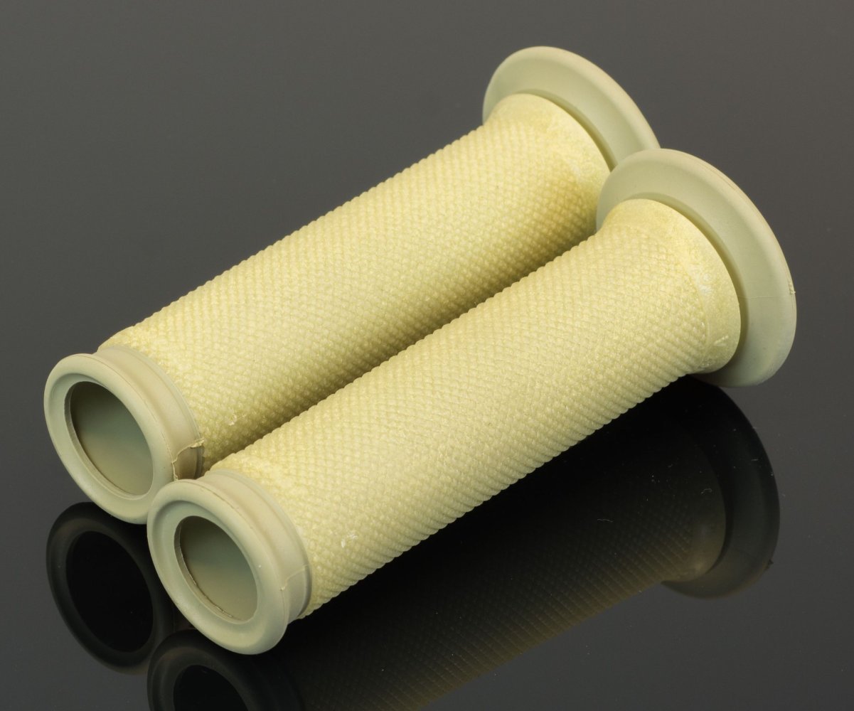Гріпси Renthal Road Grips - Dual Compound [Kevlar], Large (32 O/D)