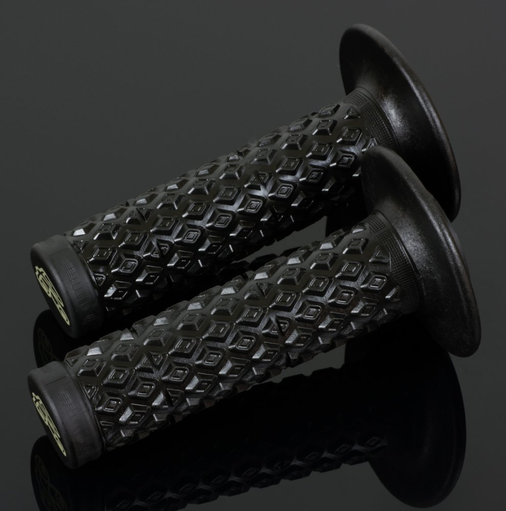 Гріпси Renthal MX R-Works Grips [Black], Ultra Tacky
